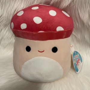 Squishmallow- 8" malcolm the mushroom
